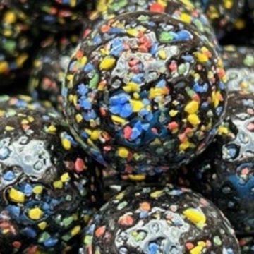 Confetti noir 16mm